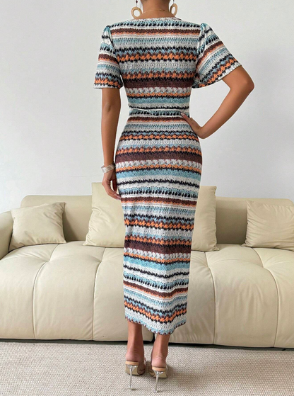 🌈 Vestido Largo de Punto Ajustado con Cuello Redondo y Estampado