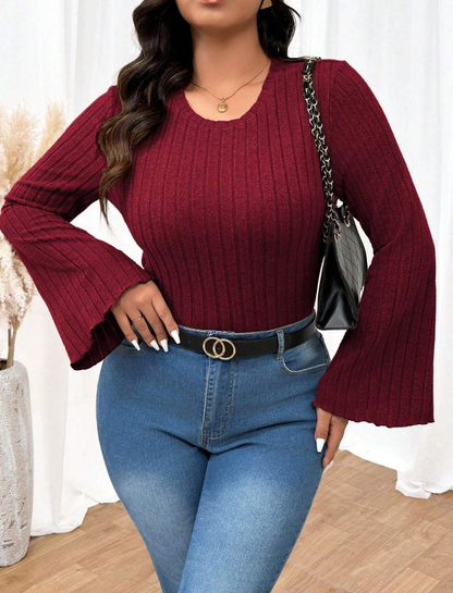🍂 Camiseta Ajustada Mangas Acampanadas y Textura Estriada