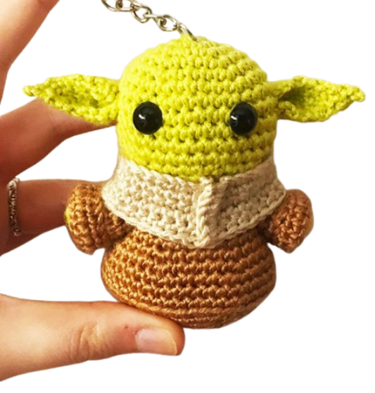 🛸💚 Baby Yoda Llavero – Amigurumi Hecho a Mano
