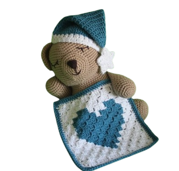 🧸 Osito Dormilón con Manta de Corazón – Amigurumi Hecho a Mano