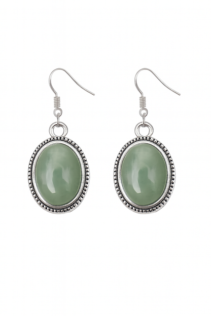 💚 Pendientes Vintage – Óvalo Verde & Marco Plateado